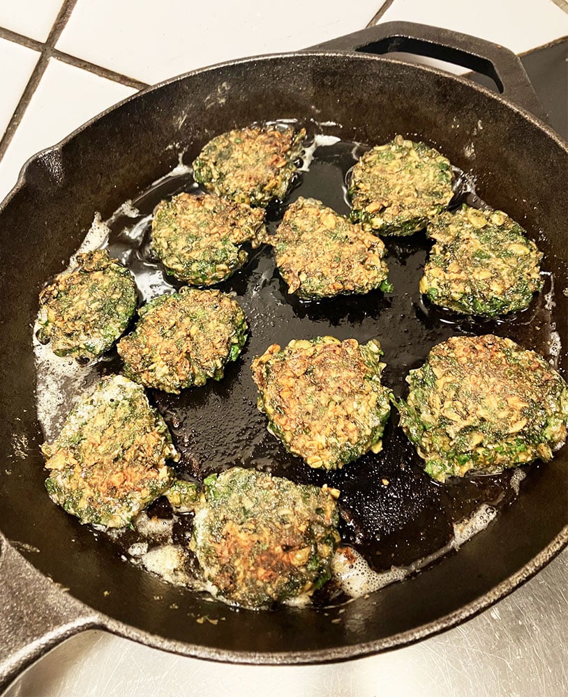 Skvalderdeller. Deller af skvalderkål. Foto Mette Maulitz